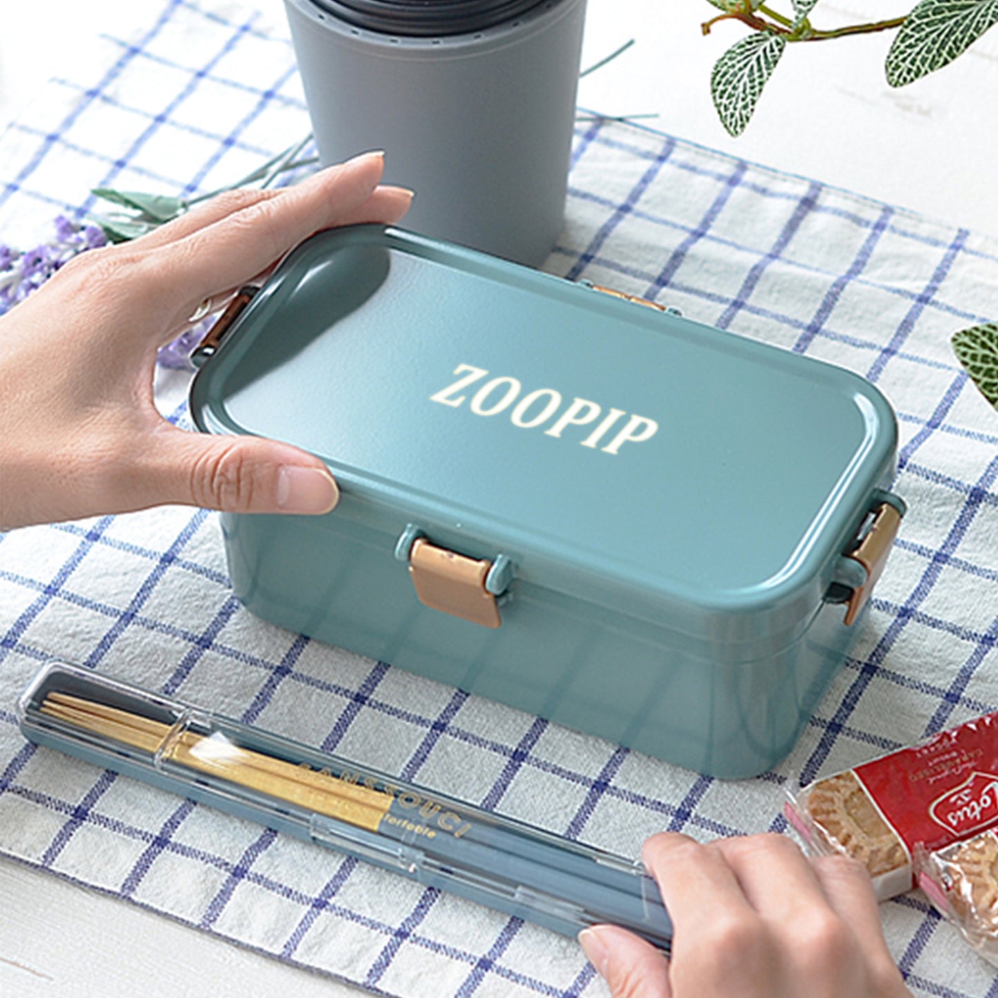 ZOOPIP Simple solid color plastic lunch box divided lunch box JOOFIRE